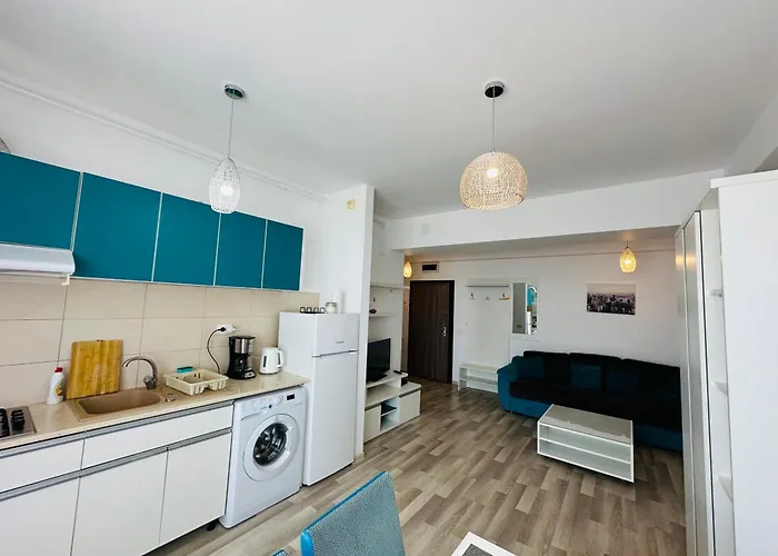 Summerland Apartment